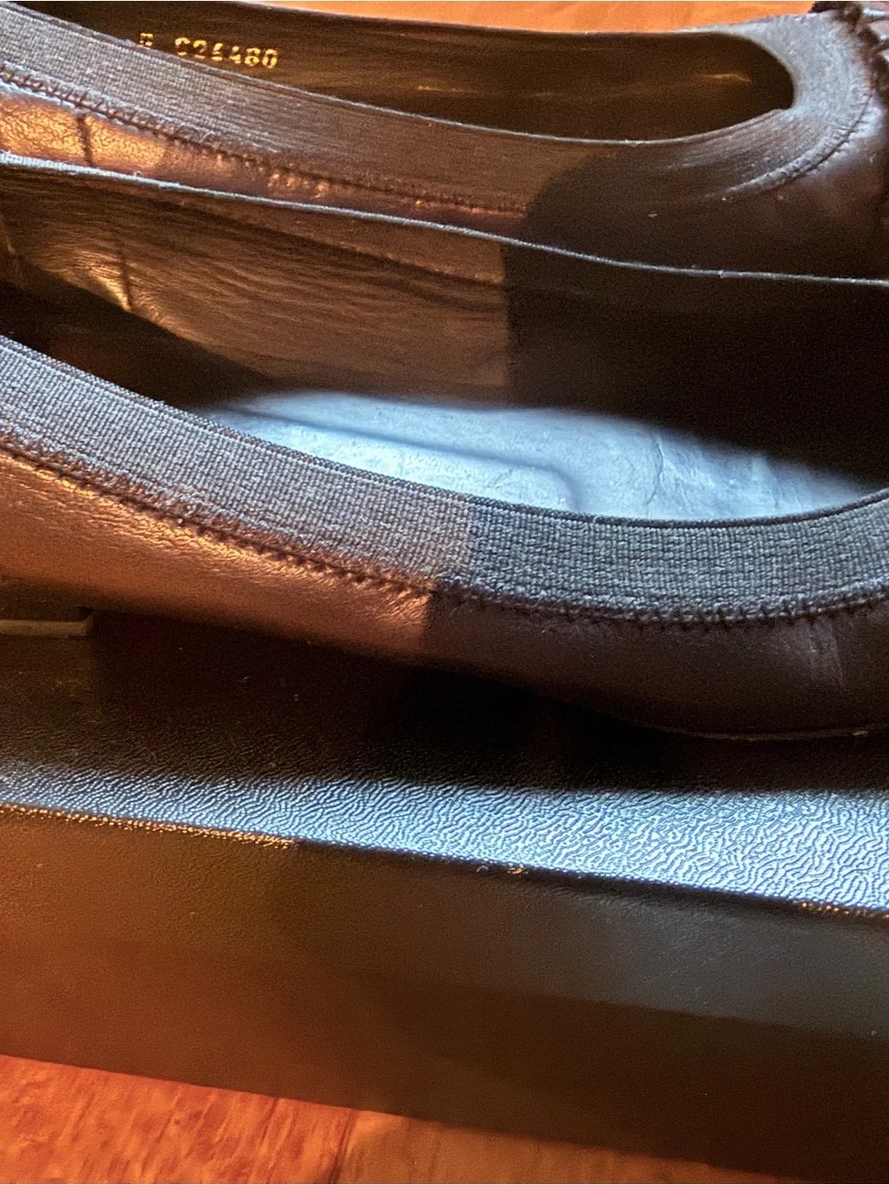 CHANEL Black Quilted Ballet Flats with Patent Cap Toe - size 36